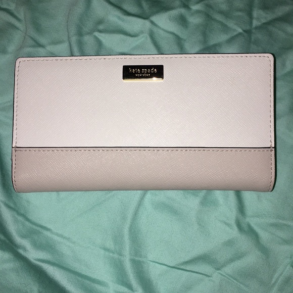 kate spade Handbags - Kate spade wallet
